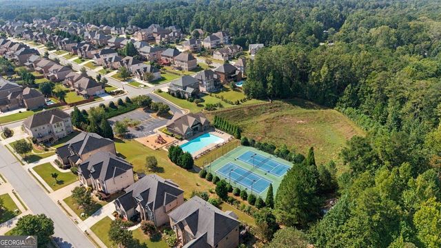 1083 Garner Creek Drive SW, Lilburn, GA 30047