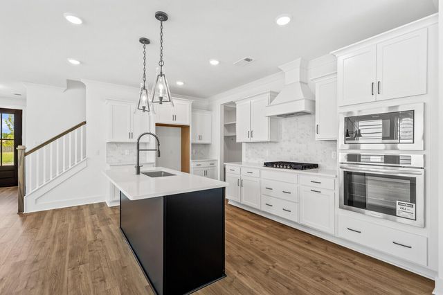 3 Wappoo Trace Lane, Summerville, SC 29486