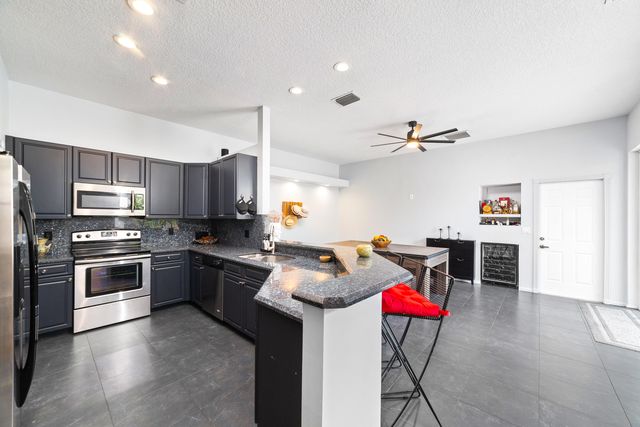 2072 Chagall Circle, West Palm Beach, FL 33409