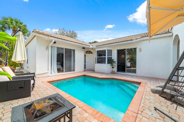 2072 Chagall Circle, West Palm Beach, FL 33409