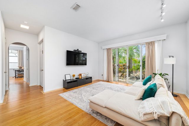 2072 Chagall Circle, West Palm Beach, FL 33409