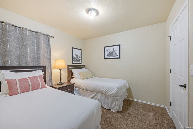 6302 Loyola, San Antonio, TX 78242