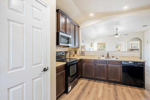 6302 Loyola, San Antonio, TX 78242