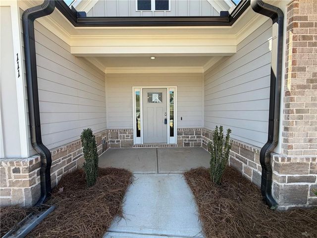 111 Cherokee Rose Lane, Hoschton, GA 30548