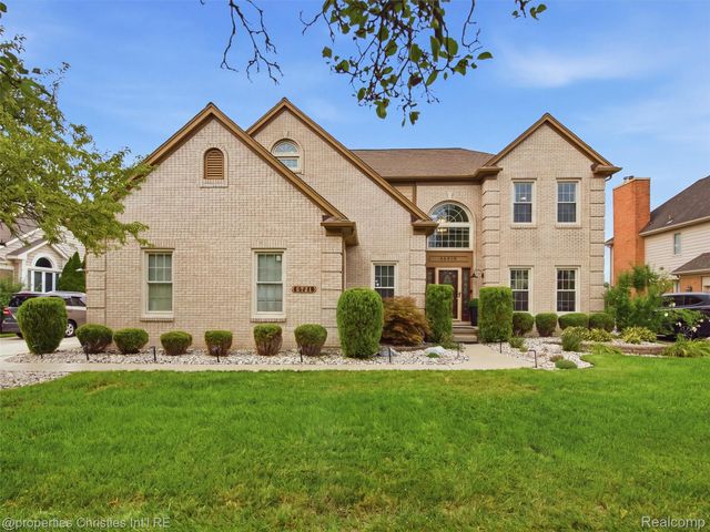 45478 Muirfield Drive, Canton Charter Township, MI 48188