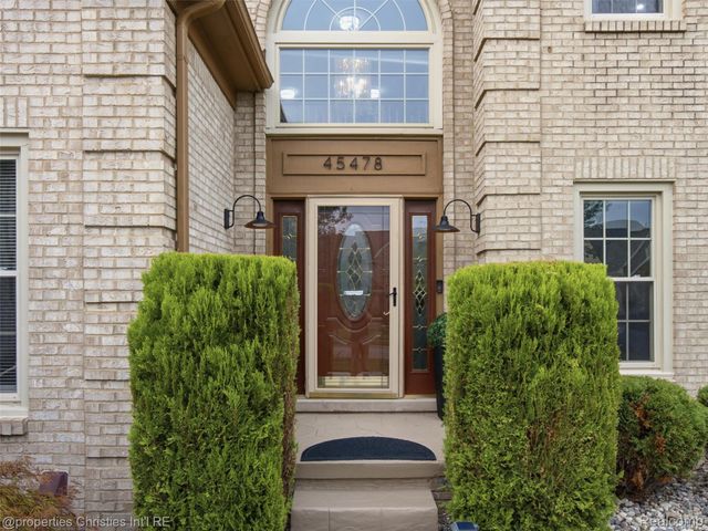 45478 Muirfield Drive, Canton Charter Township, MI 48188