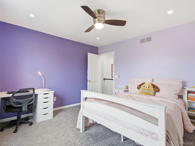 45478 Muirfield Drive, Canton Charter Township, MI 48188