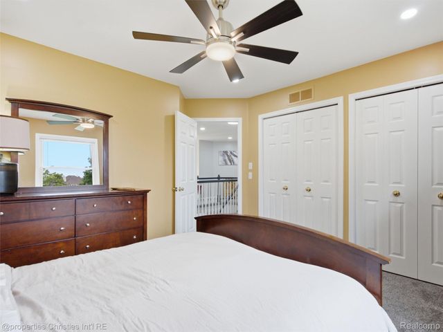 45478 Muirfield Drive, Canton Charter Township, MI 48188