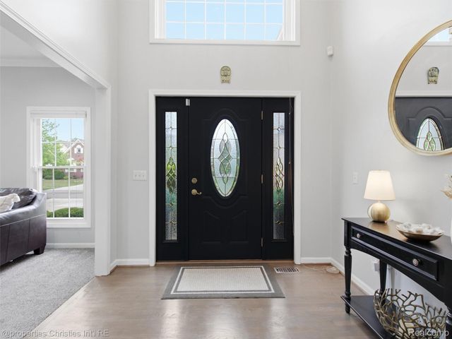 45478 Muirfield Drive, Canton Charter Township, MI 48188