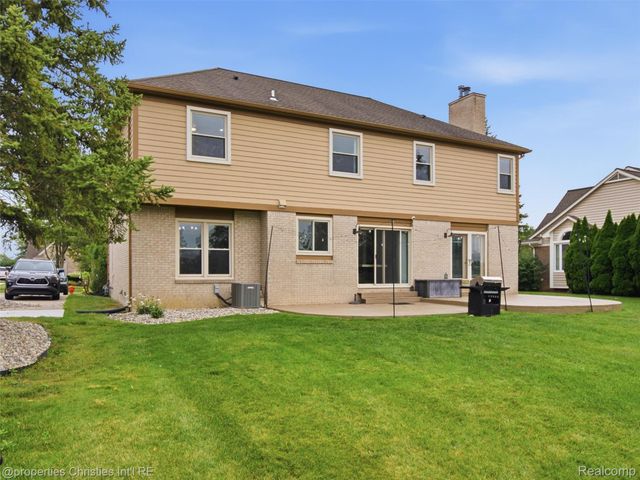 45478 Muirfield Drive, Canton Charter Township, MI 48188
