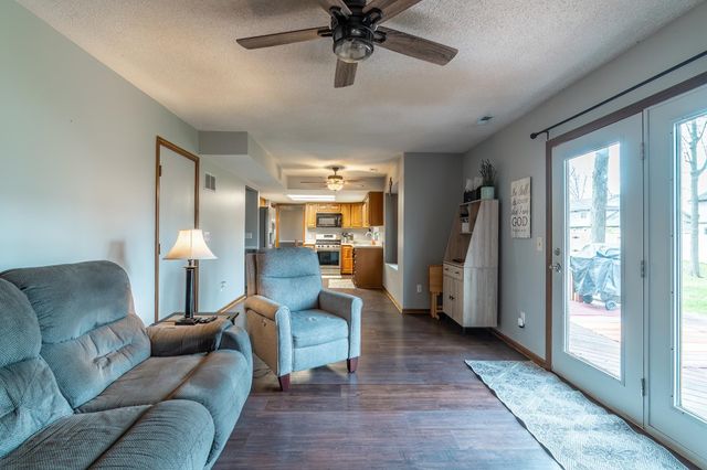 7217 Wood Meadows Lane, Fort Wayne, IN 46835