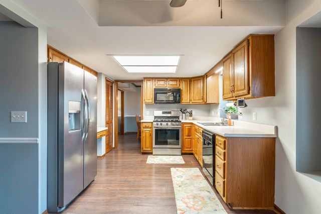 7217 Wood Meadows Lane, Fort Wayne, IN 46835