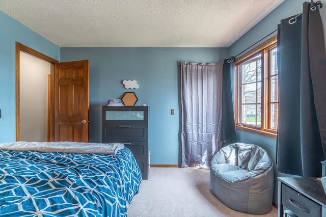 7217 Wood Meadows Lane, Fort Wayne, IN 46835