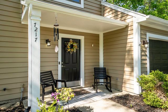 7217 Wood Meadows Lane, Fort Wayne, IN 46835