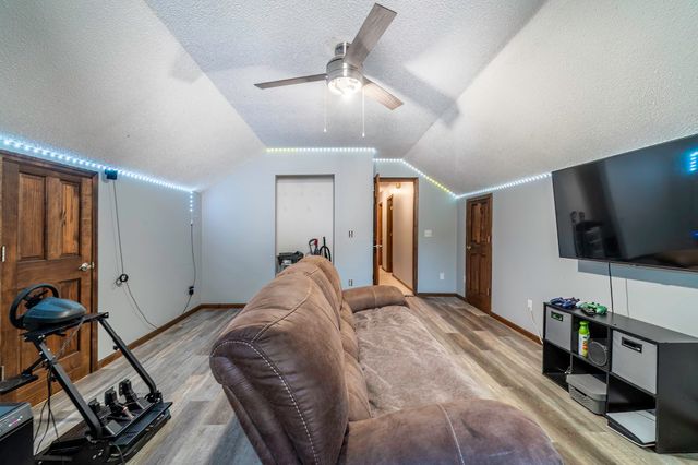 7217 Wood Meadows Lane, Fort Wayne, IN 46835