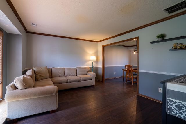7217 Wood Meadows Lane, Fort Wayne, IN 46835