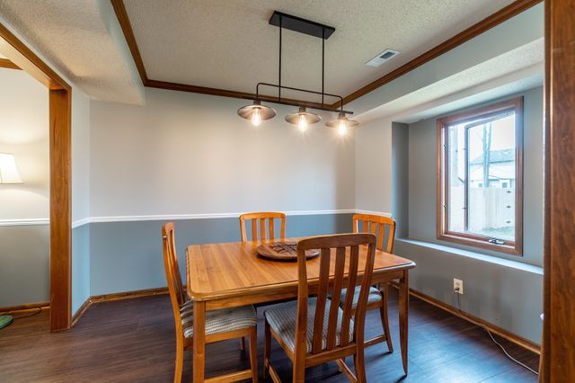 7217 Wood Meadows Lane, Fort Wayne, IN 46835