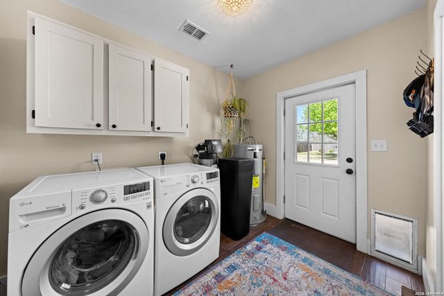 848 Washington St, Kerrville, TX 78028