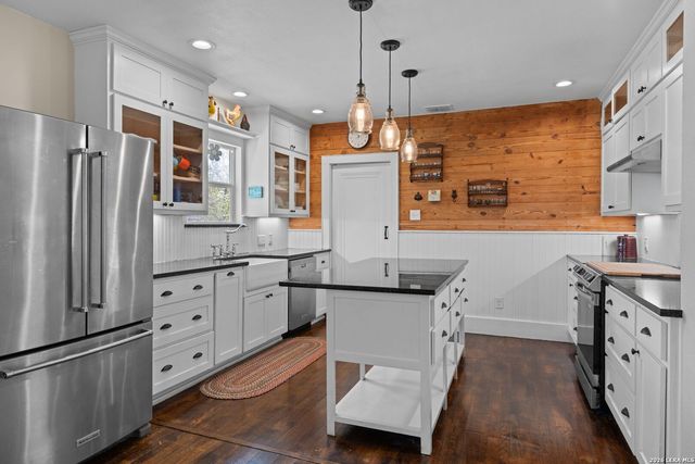 848 Washington St, Kerrville, TX 78028