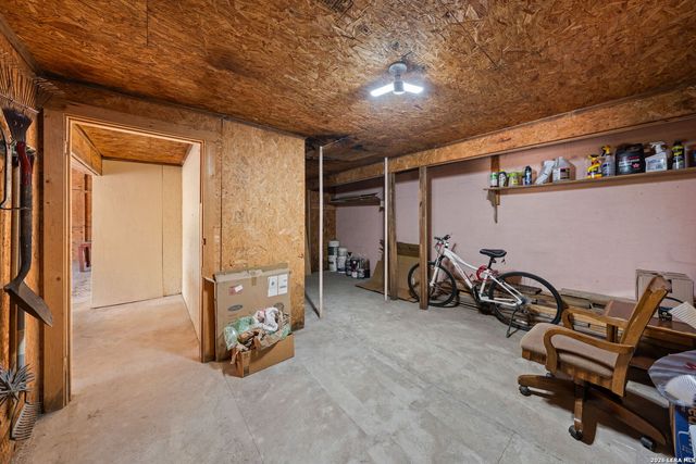 848 Washington St, Kerrville, TX 78028