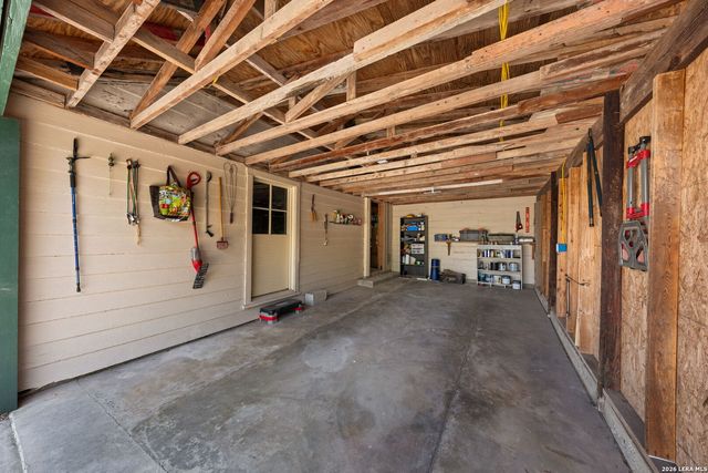 848 Washington St, Kerrville, TX 78028