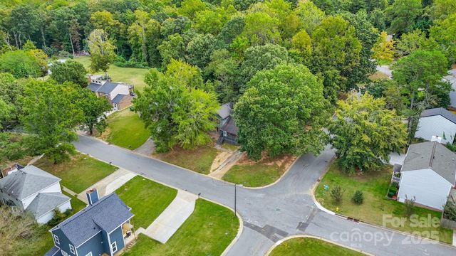 6223 Whitewater Drive, Charlotte, NC 28214