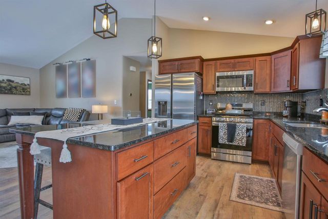 226099 COUNTY ROAD J, Weston, WI 54476