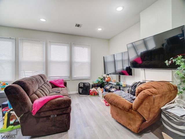 271 Washington St, City Of Orange Twp., NJ 07050