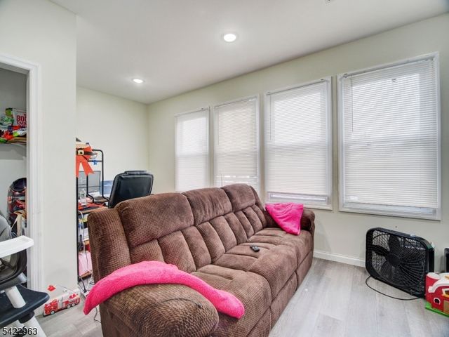 271 Washington St, City Of Orange Twp., NJ 07050