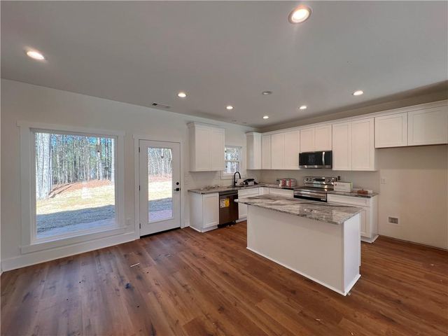 544 Makers Way, Dahlonega, GA 30533