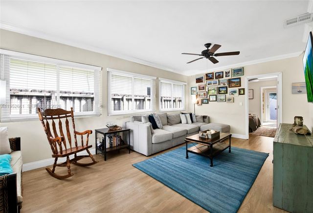 1512 SW 24th St, Fort Lauderdale, FL 33315