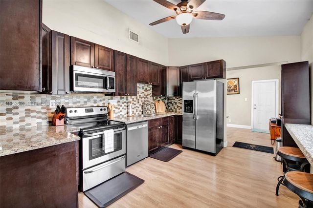 1512 SW 24th St, Fort Lauderdale, FL 33315