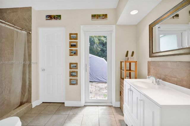 1512 SW 24th St, Fort Lauderdale, FL 33315