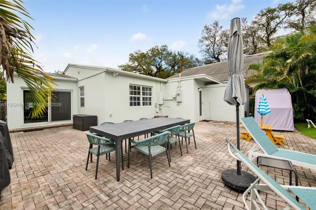 1512 SW 24th St, Fort Lauderdale, FL 33315