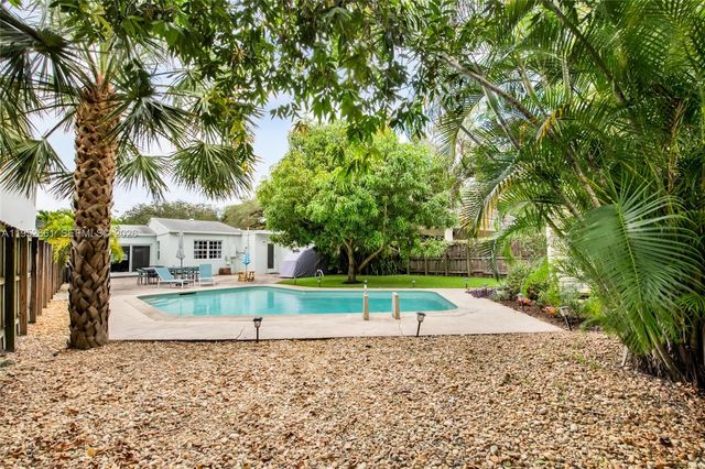 1512 SW 24th St, Fort Lauderdale, FL 33315