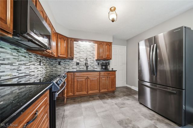 4510 S Ridge Road E, Geneva, OH 44041