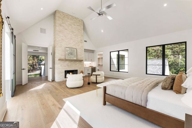 388 Londonberry Road NW, Sandy Springs, GA 30327