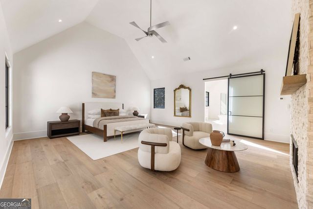 388 Londonberry Road NW, Sandy Springs, GA 30327