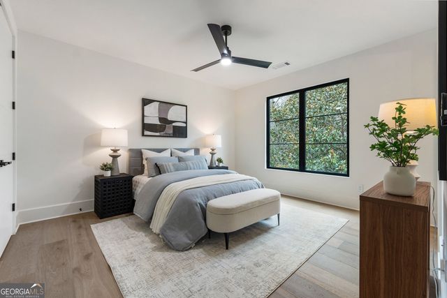 388 Londonberry Road NW, Sandy Springs, GA 30327