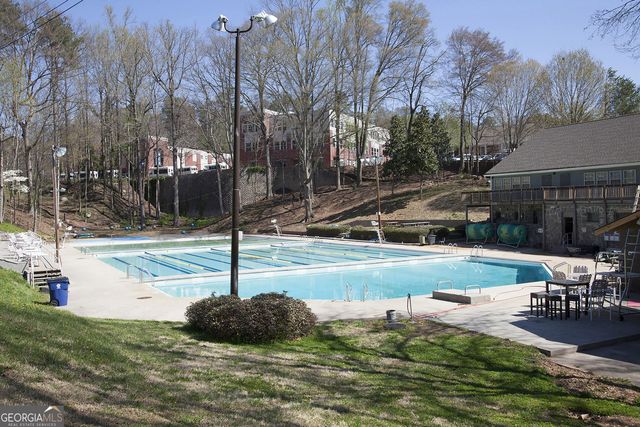 388 Londonberry Road NW, Sandy Springs, GA 30327