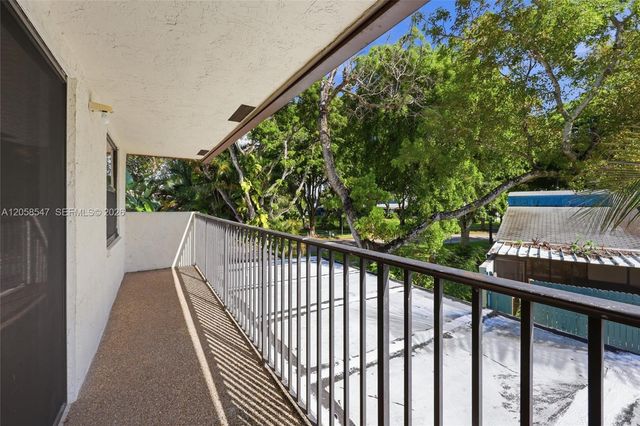 6929 SW 38th Street 2L, Miramar, FL 33023