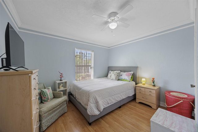 5874 Beldart Street, Houston, TX 77033