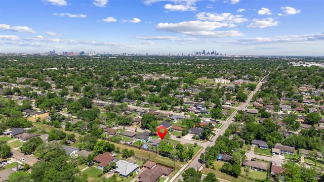 5874 Beldart Street, Houston, TX 77033