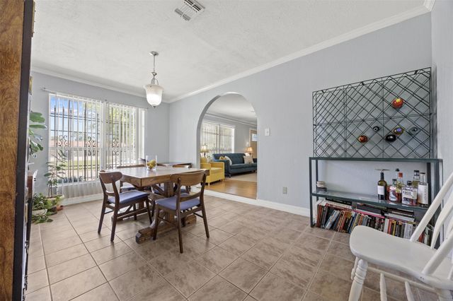 5874 Beldart Street, Houston, TX 77033