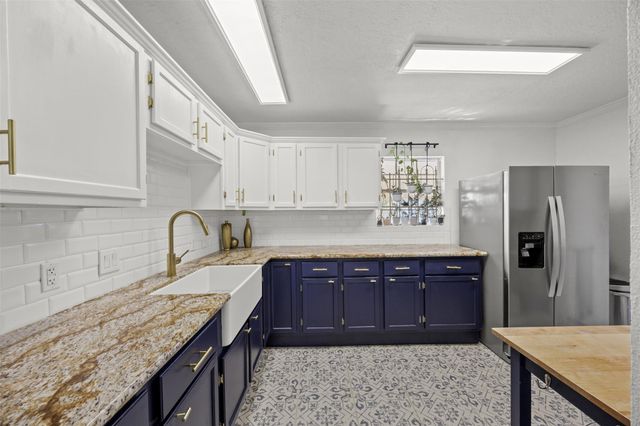 5874 Beldart Street, Houston, TX 77033