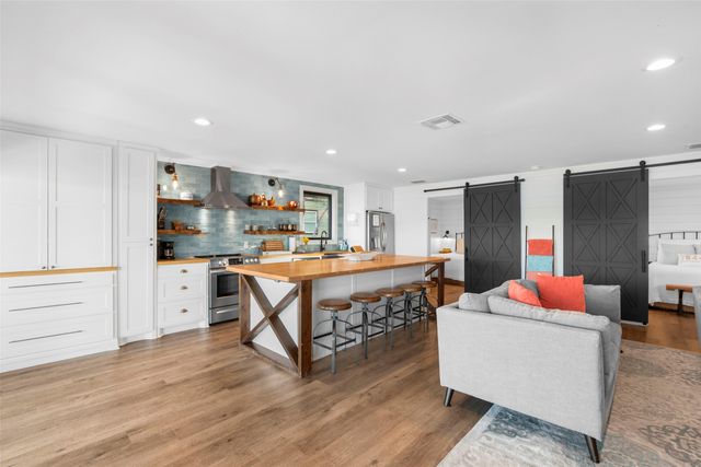 2179 Trail Ridge Rd 2, Graford, TX 76449