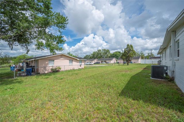 311 SW 3RD AVENUE, Mulberry, FL 33860