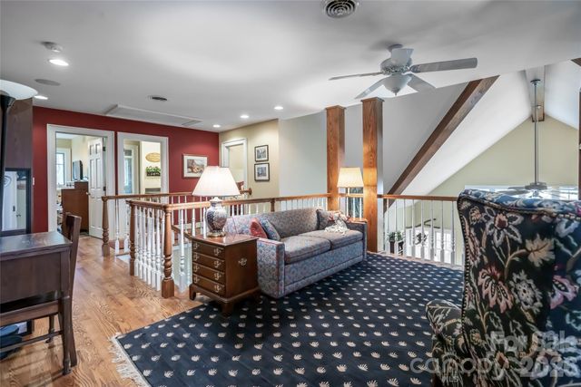 412 Granny Lewis Lane, Mars Hill, NC 28754