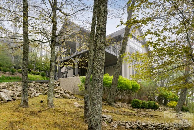412 Granny Lewis Lane, Mars Hill, NC 28754