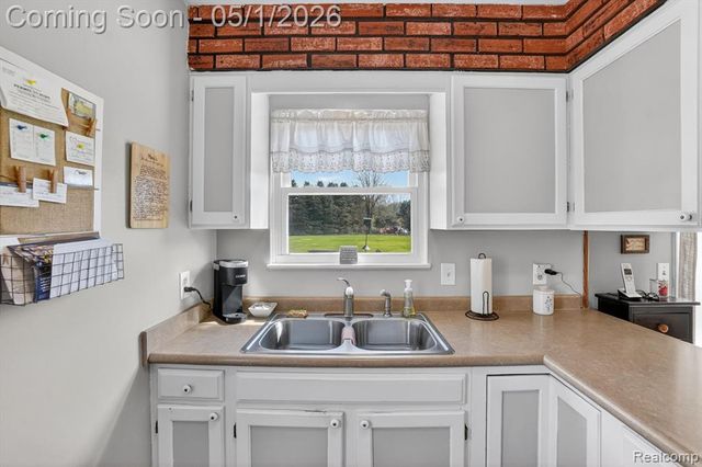 11020 Henderson Road, Otisville, MI 48463